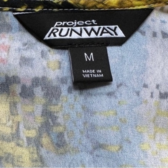 Project Runway Multi-Color Top with Trumpet Sleeves - Picture 5 of 5